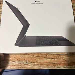 Apple iPad Magic Keyboard - Dark Gray